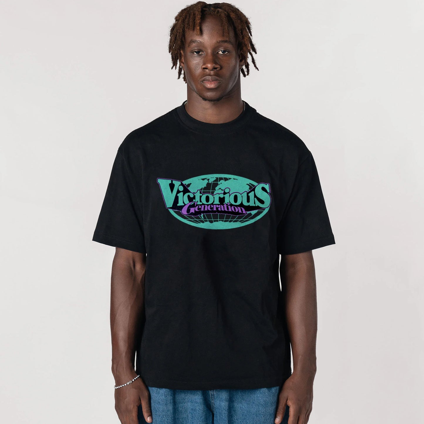 VICTORIUS GENERATION TEE